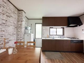 3stops to USJ 3toilets 3BR 6ppl Cozy family house OUYANG - 1