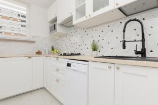 Warsaw City Center Skylines Apartment by Noclegi Renters - Varsavia - 6