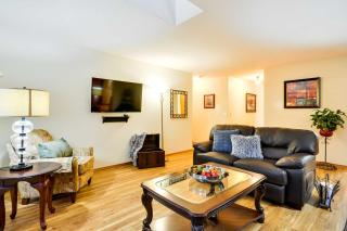 Milwaukie Home with Covered Porch Dogs Welcome! - Milwaukie - 7