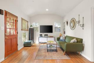 Urban Artist Retreat in Silverlake - Glendale - 4