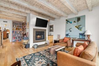 Casa del Aire in Sante Fe NM - 9