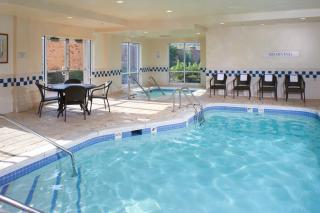 Fairfield Inn & Suites Indianapolis East - Indianápolis - 4