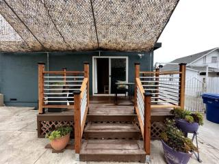 Serene Studio, Yurt Barn near DTLA Silverlake - 7