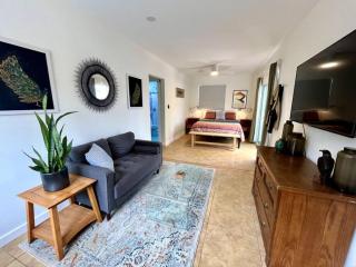 Serene Studio, Yurt Barn near DTLA Silverlake - 3