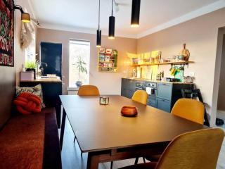 2 bedroom apartment with a loft- close to downtown - Reikiavik - 0