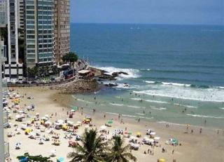 No melhor ponto de PITANGUEIRAS, 50mt da praia, amplo - Guarujá - 0