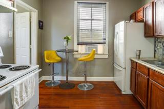 about 2 Mi to French Quarter Pet-Friendly NOLA Home - New Orleans - 2