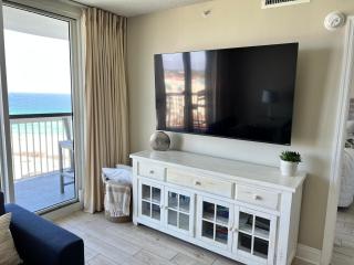Beachfront Retreat- "The Getaway" - Destin - 8