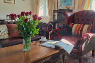 Graziers Cottage - character Cotswold cottage with inglenook, parking and pub nearby - Cheltenham - 7
