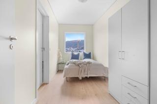 NEW! Huge Modern Apartment! Fit For Two Families! - 4