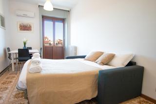 I Host Apartment - Sant'Agostino 7 - Milan - 3