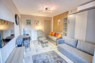 Studio Antibes Centre ville - Parking WIFI Climatisation - LIMESTAY - Antibes - 0