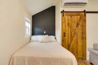 20 Mi to Glacier Natl Park Columbia Falls Studio - 4