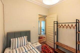 In the center of Taksim and Galataport 3 Bedrooms and 1 Living Room in Apartment - 2