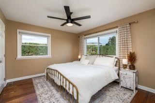 NEW Dragster Dream House 3BD2BA Game Room - Bluff City - 8