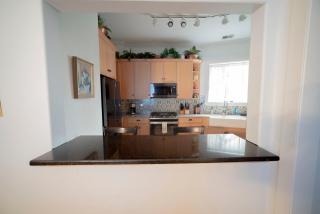 Bootlegger House Sleeps 10-20 Free TV & Parking - Chicago - 1