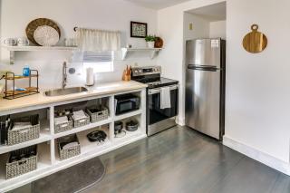 Cozy Ballinger Vacation Rental with Deck and Grill! - Ballinger - 2