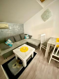 Allegro Apartment Free Parking - Novi Sad - 7