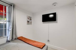 Captivating 2-BR apartment for 5 people V3 - Miami - 3