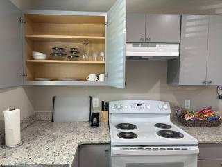 Brand New! Charming and Cozy Too - Clovis - 8