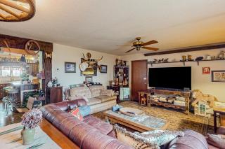 Red Barn Retreat - - 9