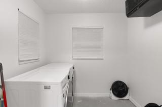 Lemon Squeeze Studio - Belleview - 1