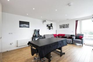 Greenwich O2 Apartment - 8