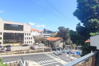 House in the Heart of Funchal with big balcony - Funchal - 8