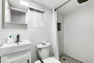 Swinging London Studio 3 people V6 - 7