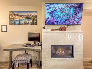 Skyline Peaks 102 - Mountain Retreat -AC-BBQ-Hot Tub-Pool - Canmore - 3