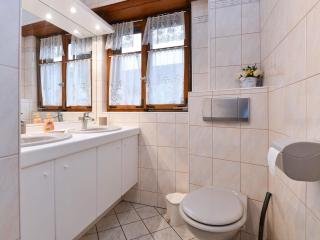 Maison Alsacienne Confortable près de Colmar - Jardin, Parking, Équipements Bébé - FR-1-744-40 - 2