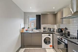 Impeccable Three Bed with Private Terrace - Londra - 3