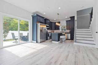 The Queen of Port Richey - 1