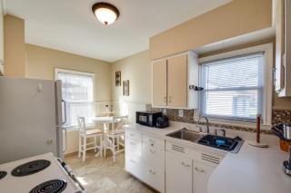 Quaint Cedar Rapids Home, 4 Mi to Downtown! - Cedar Rapids - 2