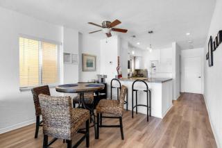 Beach Front 1 Bedroom with Ocean View, Pool and Parking - Hollywood - 6