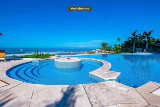 Beachfront Condo - Private Jacuzzi w/ Ocean View - Puerto Vallarta - 9