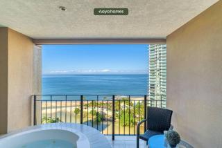 Beachfront Condo - Private Jacuzzi w/ Ocean View - 8