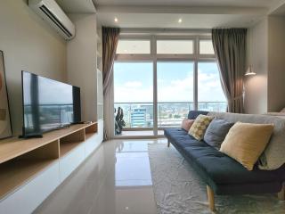 Kuching Town DeSunset - Balcony with Amazing View - Kuching - 0