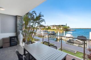 Waterfront Oasis in Runaway Bay - CoastHM - Gold Coast - 9