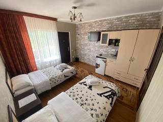 Арт-отель ololoFamily - Chon-Sary-Oy - 1