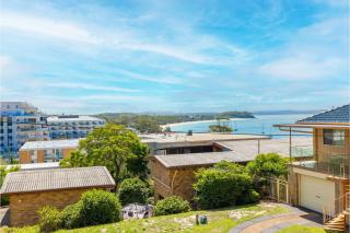 Blue Waters, 2 59 Ronald Ave - water views Linen aircon Wi-Fi - Shoal Bay - 0