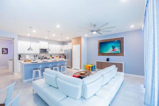 Thematic House w Private Pool SPA Game Room - 1