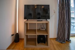 Innsbruck East Side Apartment I Free Street Parking - 8