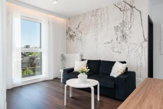 Stylish & Comfy Garbary Apartments with Parking by Noclegi Renters - Poznań - 0