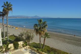 Excepcional Apartamento LOFT a pie de playa en CHALET ROQUETES - Alicante - 1
