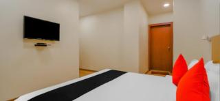 HOTEL AMBIKA GRAND - Guwahati - 2
