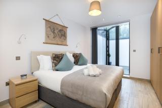 Luxurious 2 King-size bed flat with Patio - Londra - 8