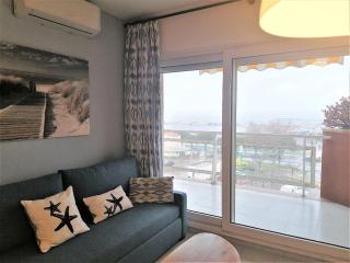 2166 ROCMAR 1 4-C, EXCELENTE SITUACION FRENTE AL PUERTO PESQUERO Y CON VISTA A LA BAHIA. GRAN TERRAZA. GRAN PARKING PÚBLICO DELANTE. - ES-258-30 - Roses - 4