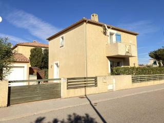 Villa LES LAURIERS avec terrasse et jardin proche plage - Narbonne-Plage - 1