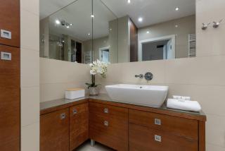Cosy Apartment with Parking in the city centre Warszawa by Noclegi Renters - Warsaw - 2